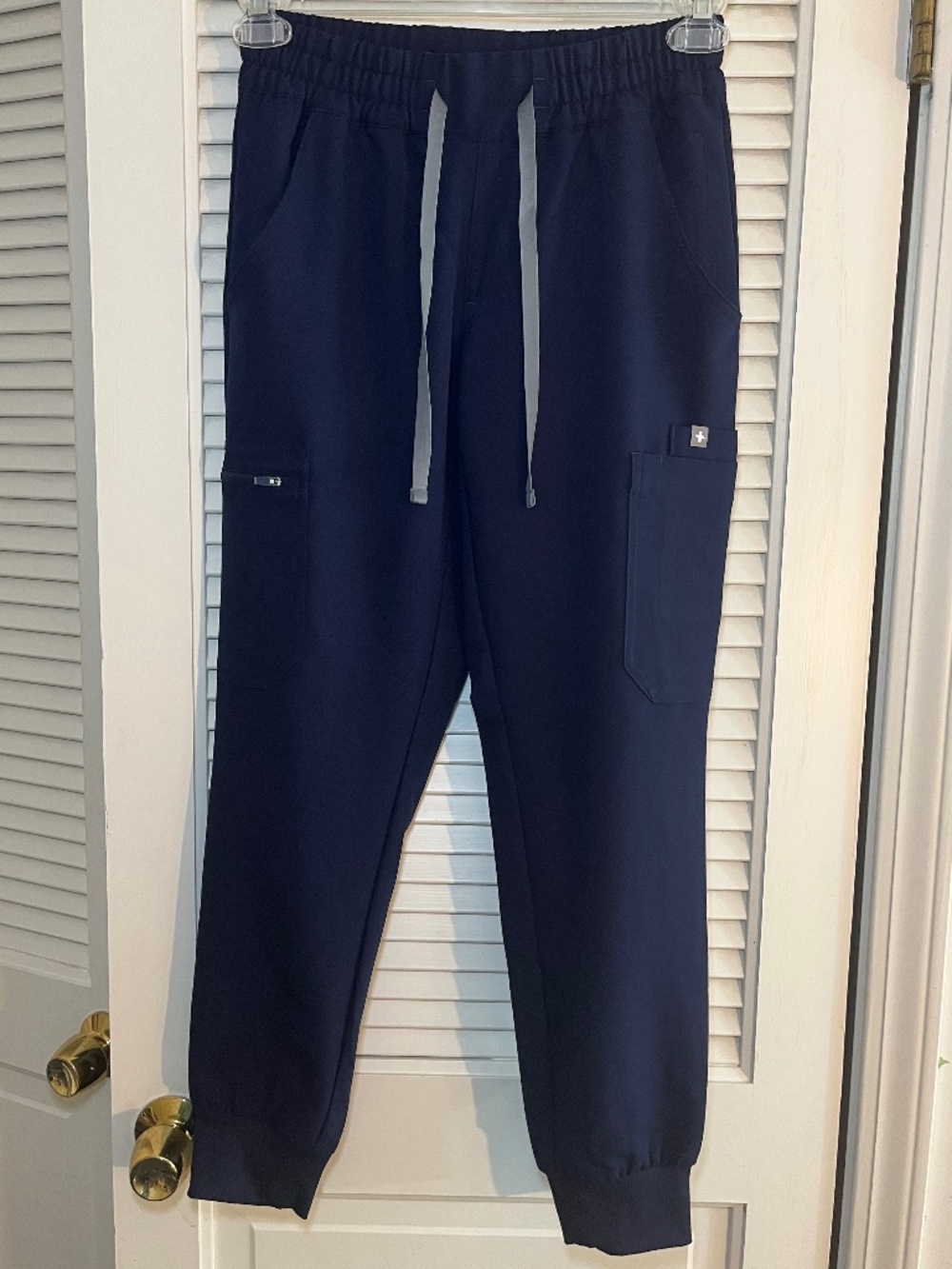 Figs Navy Uman Relaxed Jogger 11-Pocket Scrub Pants Size XXSP NWT - Picture 12 of 12